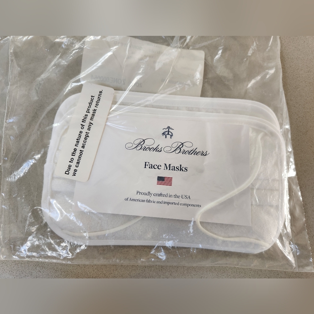 NIP 3 Brooks Brothers Face Masks -WHITE **NEW - Picture 5 of 7